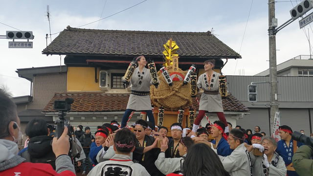 奇祭「高田の大俵引き」の記事動画