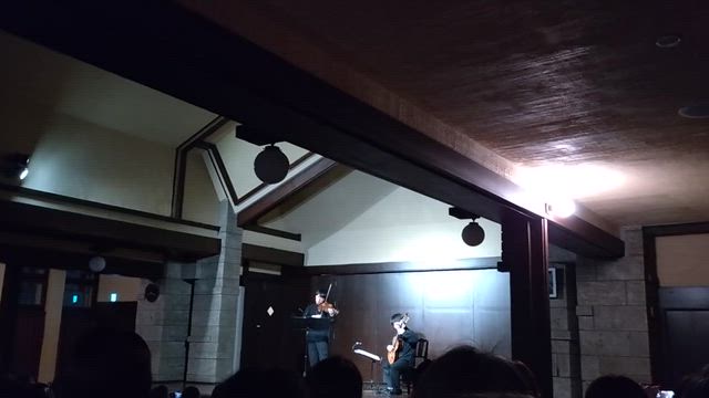 ２.東京池袋駅にある自由学園明日館講堂「五十嵐紅さん率いる2人でのコンサート.クラシックギター」の記事動画