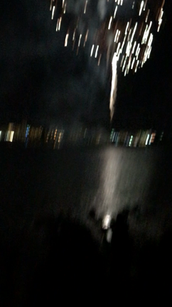 A HAPPY NEW YEARの記事動画