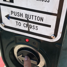 アメリカの横断歩道の画像