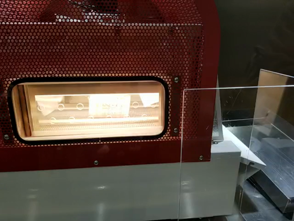 ニコじいのカップヌードルの記事動画