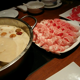 営業終了後の食事会の画像