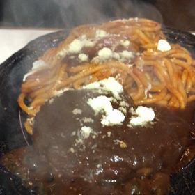 ハンバーグナポリタン(*^^*)vの画像