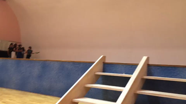 変人の記事動画