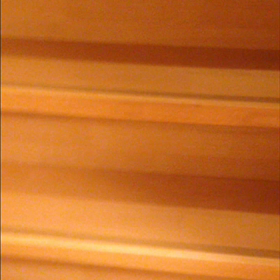 階段を上り下りの画像