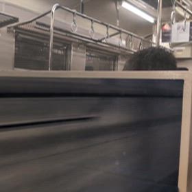 筒石駅　通過中の画像