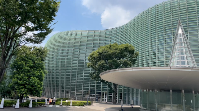美術館と銀座の記事動画