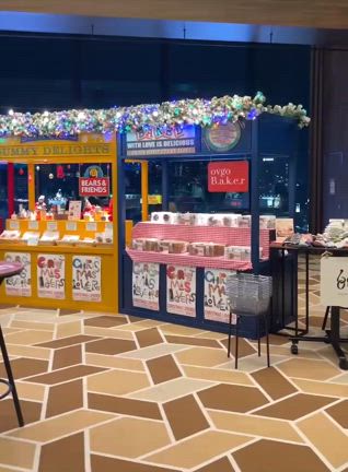 休養日とメインストリートのポスター　쉬는 날과 메인 스트리트 포스터の記事動画