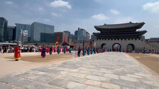 娘と韓国旅行✈️キョンボックンと北村韓屋村②の記事動画