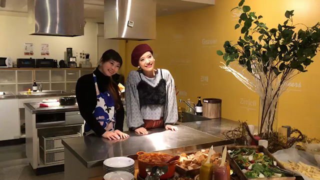 Ma-maMia! ✖️ものがたり食堂 「Christmas Party!」の記事動画