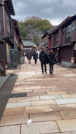 金沢2日目も、ひたすら飲んで食べる旅、時々観光。の記事動画