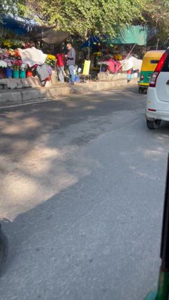 インド生活リキシャーでの帰り道の記事動画
