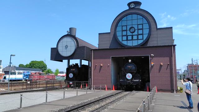 真岡鐵道全駅間歩き　その５・真岡駅のＳＬ駅舎とホンモノＳＬの記事動画