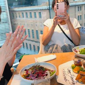 【mioko誕生日③】ワインの飲み比べと店員さんをツボらせたmiokoのかわいい勘違いの画像