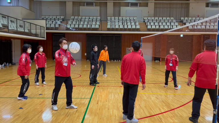 青少年相談員のうなバレーの記事動画