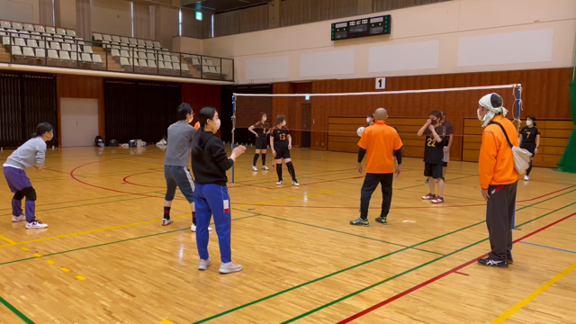 成田発祥のスポーツ「うなバレー」の大会への記事動画