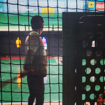 バッティングセンターは楽しいの記事動画