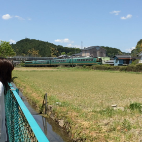 遅まきながらのデビュー…の画像