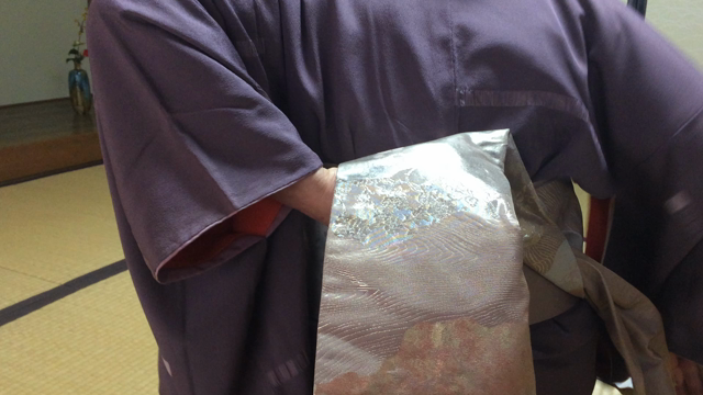 帯の記事動画
