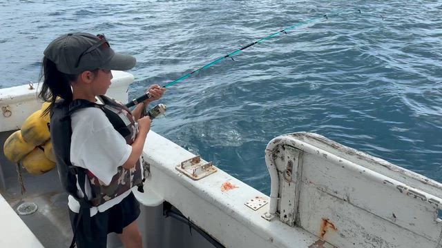 沖縄釣り体験の記事動画