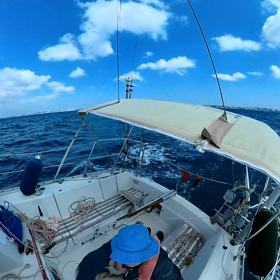 宜野湾港マリーナ沖の画像