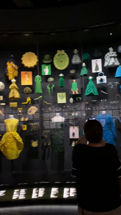 「クリスチャン・ディオール夢のクチュリエ展」行きました②の記事動画