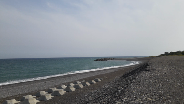 昨日は久しぶりの海ラーン22キロ。の記事動画