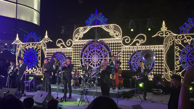 The Royal Jazz Legacy とそのLiveの記事動画