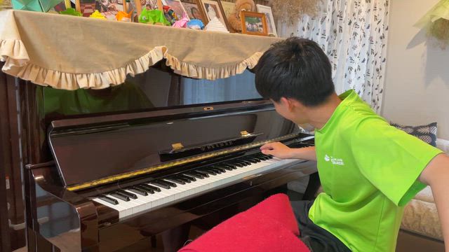 アホ男子突然の宣言に母全力で応援するの巻の記事動画