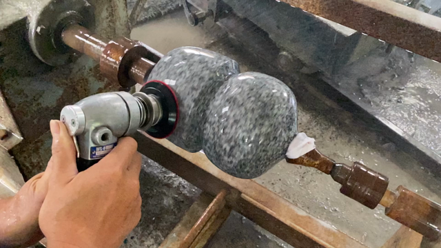 五輪塔の【擬宝珠】製作！の記事動画