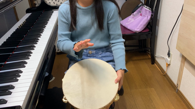 【むしのこえ♫】「クツワムシの声できるよ！！・・・と2年生の記事動画