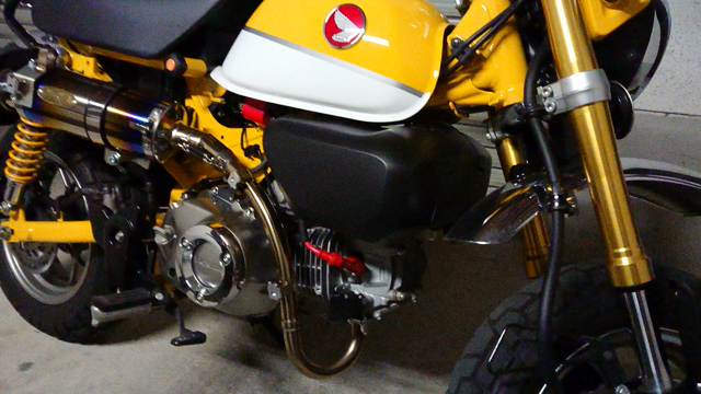 モンキー125（JB02）超簡単カスタム　～NGKプラグキャップ交換～の記事動画