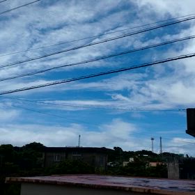 低気圧の厚い雲の画像