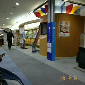 手を振ってしまった(ToT)の画像