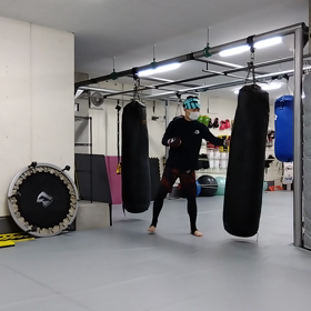 火曜日に〜サンドバッグを叩くの巻〜の画像