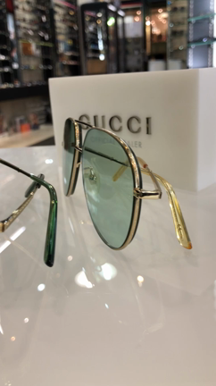 カラーレンズ！ティアドロップ！GUCCI！の記事動画