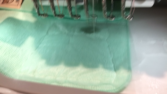 製作の様子ですの記事動画