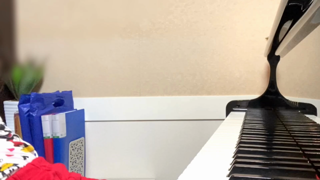 【動画あり】歌いながらピアノを弾くのにはわけがあるの記事動画