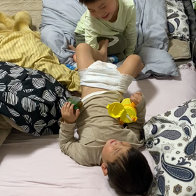 オムツ替えの画像