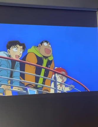 持ち運べるプロジェクター「Aladdin Poca」/最近見た韓ドラは苦手なアクション＆ホラーの記事動画