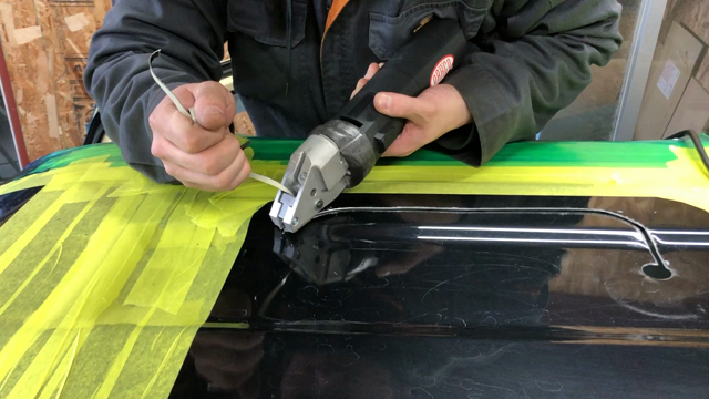JB74w ジムニーシエラ サンルーフ施工の記事動画