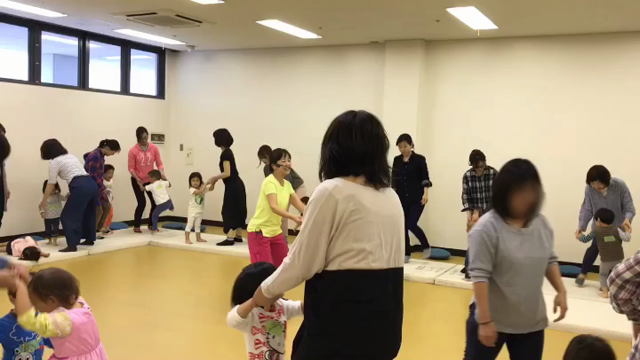 【グリーンアリーナ神戸】親子体操教室☆ケンケンパ！の記事動画