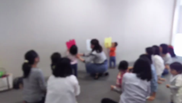 おやこリトミック  新年度始まりました！4/20レッスンの記事動画