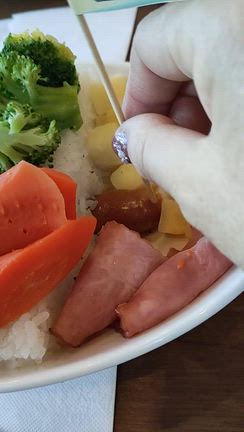 【神奈川】一度は見たい！ダムの観光放流と紅葉とダムカレー。の記事動画