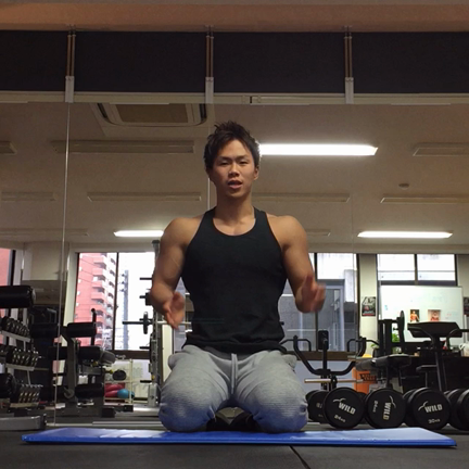 お正月太りを完全予防！自宅で簡単エクササイズ！の記事動画