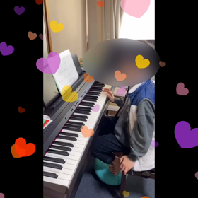自閉症のK君1人でピアノを弾けました✨の画像