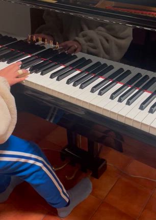 ペダルの練習も頑張っています☆の記事動画