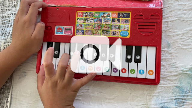 電子ピアノ 鍵盤 3本ペダル 380種類音色 Longeye Midi端子対応 Mold1 ピアノタッチ感 フリップカバー 一年保証 二つヘッドホン同時使用 初心者 日本語電子版説明書 木製スタンド 白 移調 最も Longeye