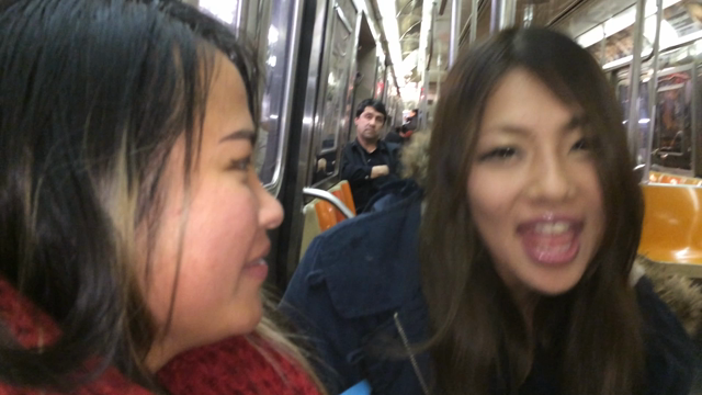 中国人のおっさん達が一丸となって。。。の記事動画