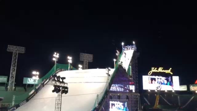 初★レッドソックス球場の記事動画